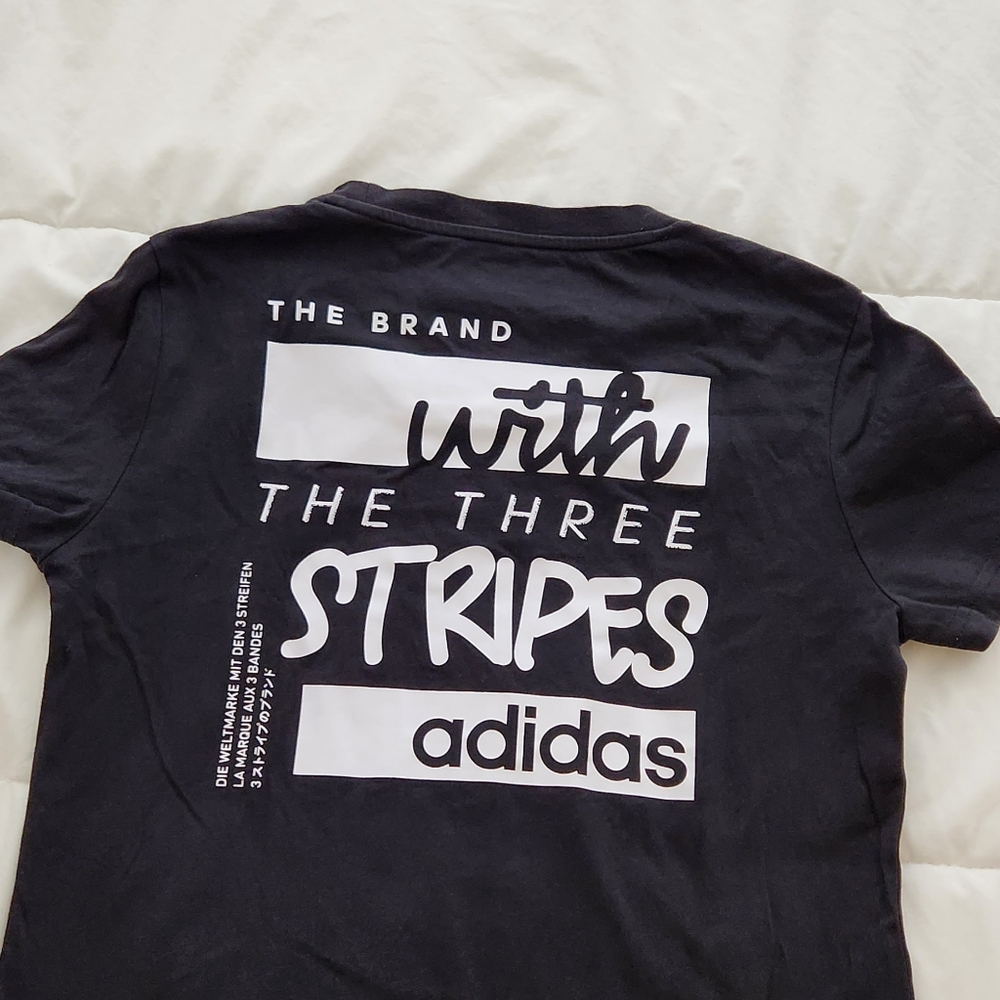 Adidas Tee Size M